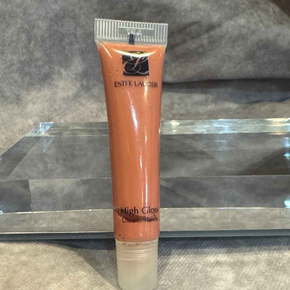 Estee Lauder High Gloss Ultra Brilliance 11 Blush 27 fl oz